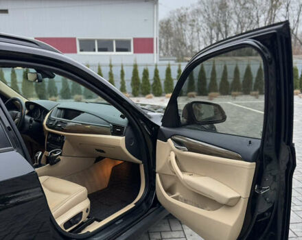 Чорний БМВ Х1, об'ємом двигуна 2 л та пробігом 155 тис. км за 13100 $, фото 17 на Automoto.ua