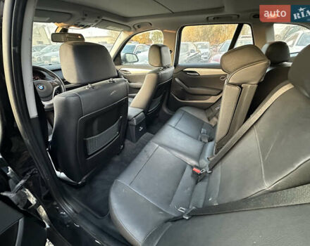 Чорний БМВ Х1, об'ємом двигуна 2 л та пробігом 126 тис. км за 9000 $, фото 7 на Automoto.ua