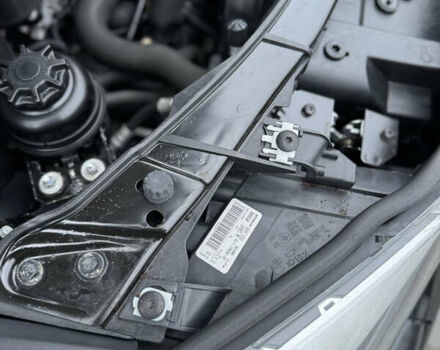 Чорний БМВ Х1, об'ємом двигуна 2 л та пробігом 155 тис. км за 13100 $, фото 38 на Automoto.ua