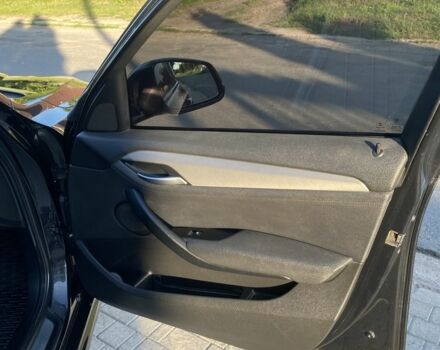 Чорний БМВ Х1, об'ємом двигуна 2 л та пробігом 243 тис. км за 15500 $, фото 23 на Automoto.ua