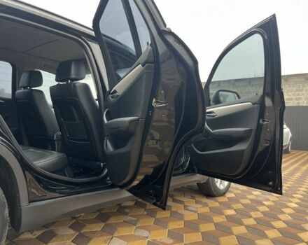 Чорний БМВ Х1, об'ємом двигуна 2 л та пробігом 180 тис. км за 11500 $, фото 8 на Automoto.ua