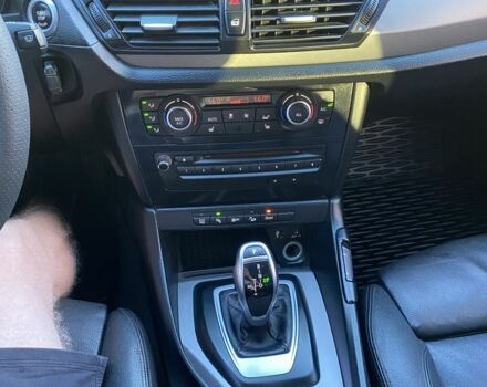Чорний БМВ Х1, об'ємом двигуна 2 л та пробігом 243 тис. км за 15500 $, фото 10 на Automoto.ua