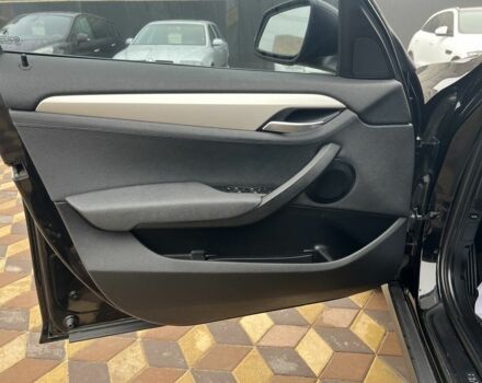 Чорний БМВ Х1, об'ємом двигуна 2 л та пробігом 180 тис. км за 11500 $, фото 13 на Automoto.ua