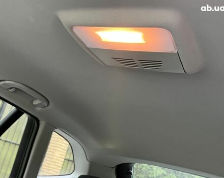 Чорний БМВ Х1, об'ємом двигуна 2 л та пробігом 345 тис. км за 11490 $, фото 29 на Automoto.ua