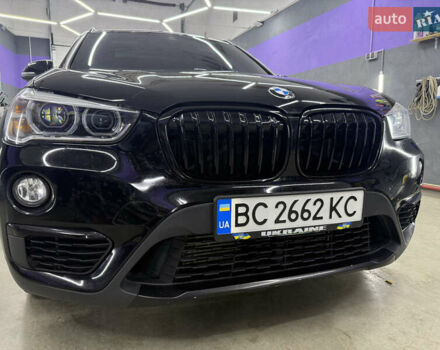 БМВ Х1 2015 в Львове на Automoto.ua Черный БМВ Х1, объемом двигателя 2 л и пробегом 180 тыс. км за 16450 $, фото 5 на Automoto.ua