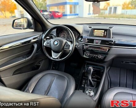 Черный БМВ Х1, объемом двигателя 2 л и пробегом 180 тыс. км за 18000 $, фото 6 на Automoto.ua
