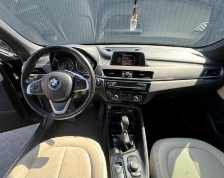 Чорний БМВ Х1, об'ємом двигуна 2 л та пробігом 235 тис. км за 17000 $, фото 3 на Automoto.ua