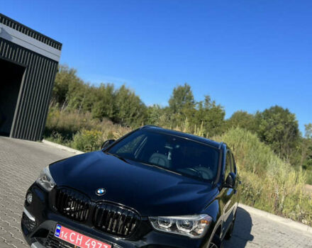 Чорний БМВ Х1, об'ємом двигуна 2 л та пробігом 90 тис. км за 18000 $, фото 8 на Automoto.ua