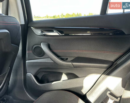 Черный БМВ Х1, объемом двигателя 2 л и пробегом 317 тыс. км за 18000 $, фото 8 на Automoto.ua