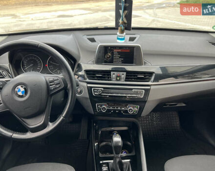 Чорний БМВ Х1, об'ємом двигуна 2 л та пробігом 194 тис. км за 19999 $, фото 16 на Automoto.ua