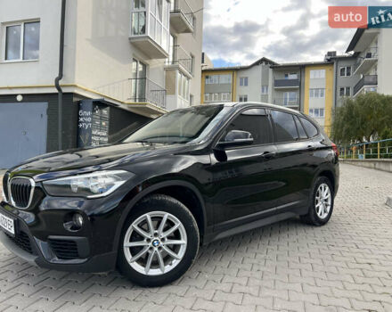 Чорний БМВ Х1, об'ємом двигуна 2 л та пробігом 194 тис. км за 19999 $, фото 5 на Automoto.ua