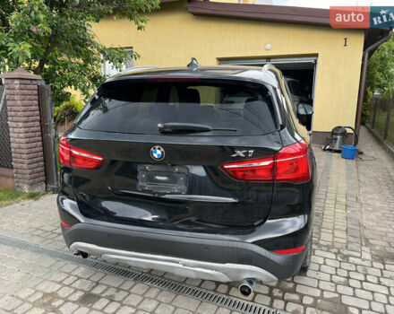 Чорний БМВ Х1, об'ємом двигуна 2 л та пробігом 124 тис. км за 12500 $, фото 10 на Automoto.ua