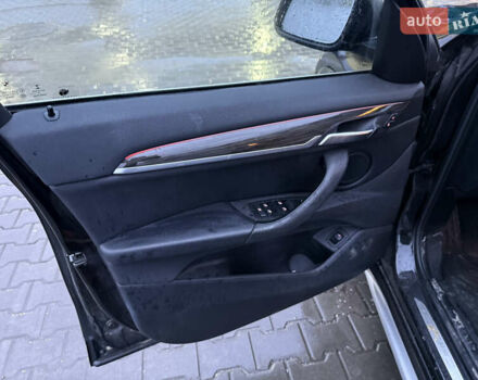 Чорний БМВ Х1, об'ємом двигуна 2 л та пробігом 262 тис. км за 11500 $, фото 19 на Automoto.ua