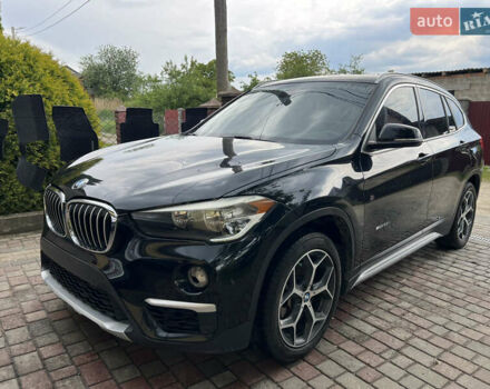 Чорний БМВ Х1, об'ємом двигуна 2 л та пробігом 124 тис. км за 12500 $, фото 9 на Automoto.ua