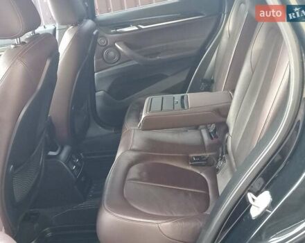 Чорний БМВ Х1, об'ємом двигуна 2 л та пробігом 125 тис. км за 13999 $, фото 10 на Automoto.ua