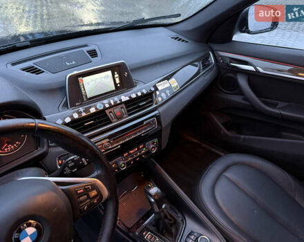 Чорний БМВ Х1, об'ємом двигуна 2 л та пробігом 262 тис. км за 11500 $, фото 24 на Automoto.ua