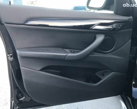 Чорний БМВ Х1, об'ємом двигуна 2 л та пробігом 195 тис. км за 19990 $, фото 17 на Automoto.ua