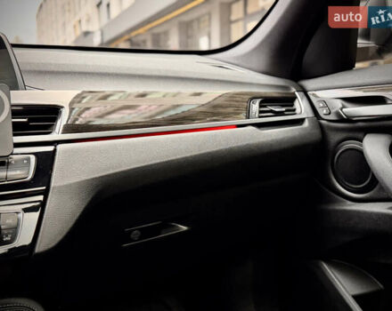 Чорний БМВ Х1, об'ємом двигуна 2 л та пробігом 169 тис. км за 18500 $, фото 29 на Automoto.ua