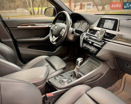 Чорний БМВ Х1, об'ємом двигуна 2 л та пробігом 169 тис. км за 18500 $, фото 19 на Automoto.ua