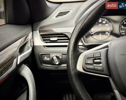 Чорний БМВ Х1, об'ємом двигуна 2 л та пробігом 169 тис. км за 18500 $, фото 27 на Automoto.ua