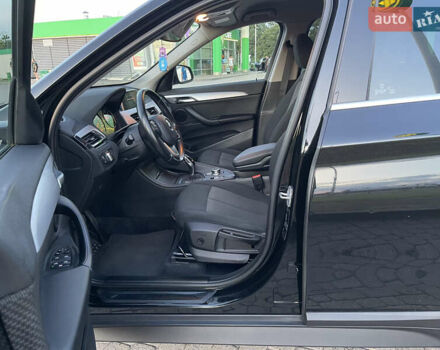 Черный БМВ Х1, объемом двигателя 1.5 л и пробегом 180 тыс. км за 17500 $, фото 21 на Automoto.ua