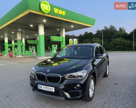 Черный БМВ Х1, объемом двигателя 1.5 л и пробегом 180 тыс. км за 17500 $, фото 79 на Automoto.ua