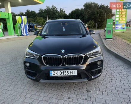 Черный БМВ Х1, объемом двигателя 1.5 л и пробегом 180 тыс. км за 17500 $, фото 84 на Automoto.ua