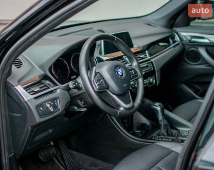 Чорний БМВ Х1, об'ємом двигуна 2 л та пробігом 156 тис. км за 18499 $, фото 41 на Automoto.ua