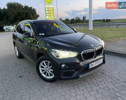 Черный БМВ Х1, объемом двигателя 1.5 л и пробегом 180 тыс. км за 17500 $, фото 106 на Automoto.ua