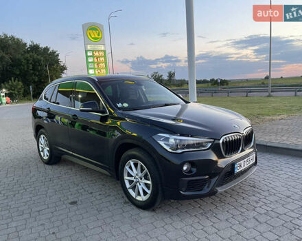 Черный БМВ Х1, объемом двигателя 1.5 л и пробегом 180 тыс. км за 17500 $, фото 88 на Automoto.ua