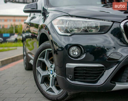Чорний БМВ Х1, об'ємом двигуна 2 л та пробігом 156 тис. км за 18499 $, фото 24 на Automoto.ua
