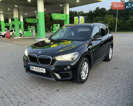 Черный БМВ Х1, объемом двигателя 1.5 л и пробегом 180 тыс. км за 17500 $, фото 46 на Automoto.ua