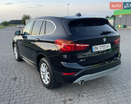 Черный БМВ Х1, объемом двигателя 1.5 л и пробегом 180 тыс. км за 17500 $, фото 6 на Automoto.ua
