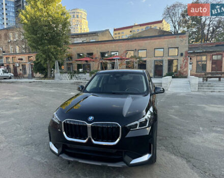 Черный БМВ Х1, объемом двигателя 1.5 л и пробегом 26 тыс. км за 63000 $, фото 26 на Automoto.ua