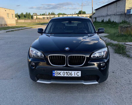 Чорний БМВ Х1, об'ємом двигуна 2 л та пробігом 286 тис. км за 11850 $, фото 1 на Automoto.ua