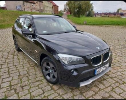 Чорний БМВ Х1, об'ємом двигуна 2 л та пробігом 300 тис. км за 8750 $, фото 1 на Automoto.ua