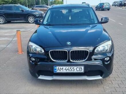 БМВ Х1 2011 в Житомире на Automoto.ua Черный БМВ Х1, объемом двигателя 2 л и пробегом 290 тыс. км за 9999 $, фото 1 на Automoto.ua