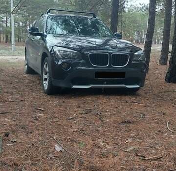 Черный БМВ Х1, объемом двигателя 2 л и пробегом 109 тыс. км за 11900 $, фото 1 на Automoto.ua