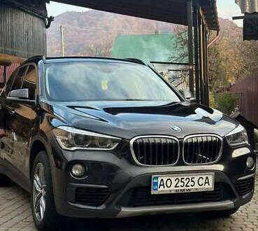 Черный БМВ Х1, объемом двигателя 2 л и пробегом 241 тыс. км за 19555 $, фото 1 на Automoto.ua
