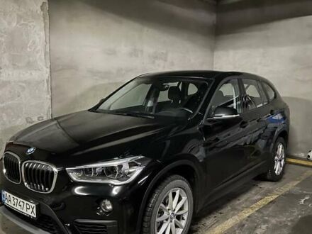 БМВ Х1 2017 в Киеве на Automoto.ua Черный БМВ Х1, объемом двигателя 1.5 л и пробегом 112 тыс. км за 17500 $, фото 1 на Automoto.ua