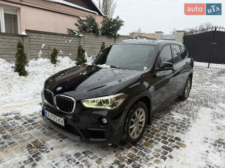 Чорний БМВ Х1, об'ємом двигуна 2 л та пробігом 204 тис. км за 15999 $, фото 1 на Automoto.ua