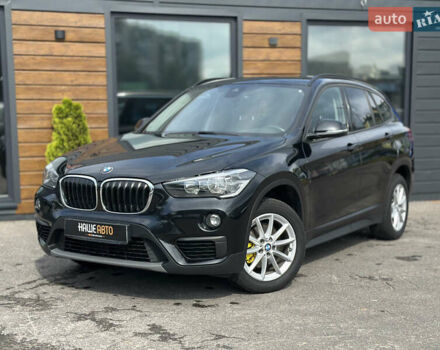 Чорний БМВ Х1, об'ємом двигуна 2 л та пробігом 168 тис. км за 17999 $, фото 1 на Automoto.ua