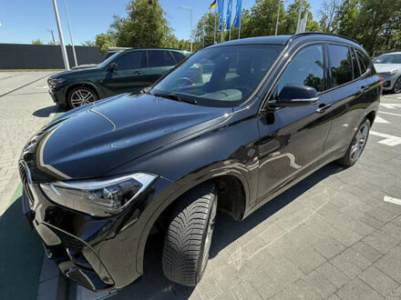 БМВ Х1 2022 в Ивано-Франковске на Automoto.ua Черный БМВ Х1, объемом двигателя 2 л и пробегом 12 тыс. км за 35999 $, фото 1 на Automoto.ua