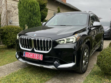 Черный БМВ Х1, объемом двигателя 2 л и пробегом 33 тыс. км за 37900 $, фото 1 на Automoto.ua