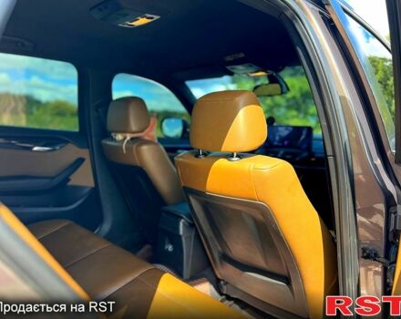 Коричневый БМВ Х1, объемом двигателя 2 л и пробегом 360 тыс. км за 11500 $, фото 6 на Automoto.ua