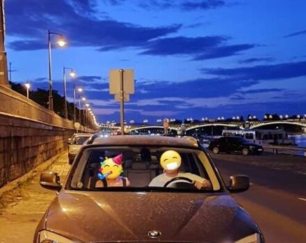 Коричневый БМВ Х1, объемом двигателя 2 л и пробегом 330 тыс. км за 10800 $, фото 9 на Automoto.ua