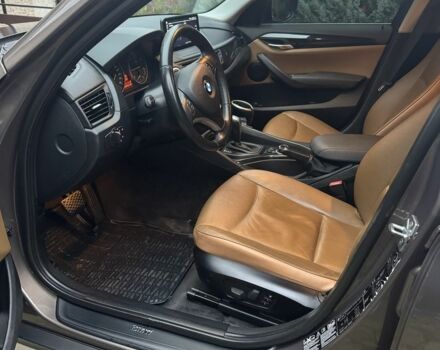 Коричневий БМВ Х1, об'ємом двигуна 2 л та пробігом 206 тис. км за 13700 $, фото 5 на Automoto.ua