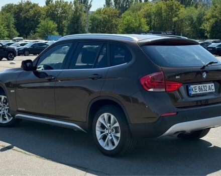 Коричневый БМВ Х1, объемом двигателя 2 л и пробегом 242 тыс. км за 11000 $, фото 3 на Automoto.ua