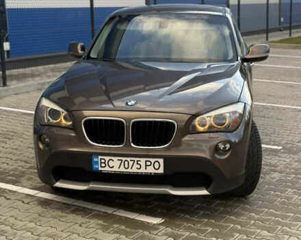 Коричневый БМВ Х1, объемом двигателя 2 л и пробегом 80 тыс. км за 10500 $, фото 1 на Automoto.ua