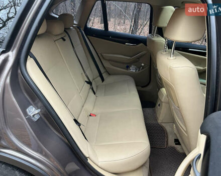 Коричневый БМВ Х1, объемом двигателя 2 л и пробегом 124 тыс. км за 13300 $, фото 11 на Automoto.ua